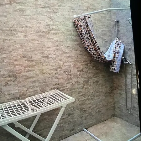 Torre Lapillo, Casa Al Centro A 40 Metri Dalla Spiaggia
